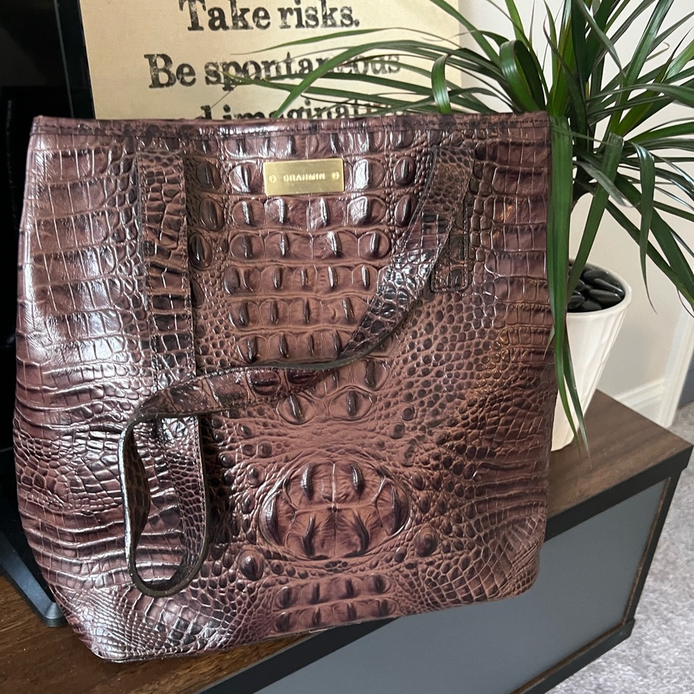 Brahmin Authentic Croc Embossed Leather tote shoulder bag in Pecan.